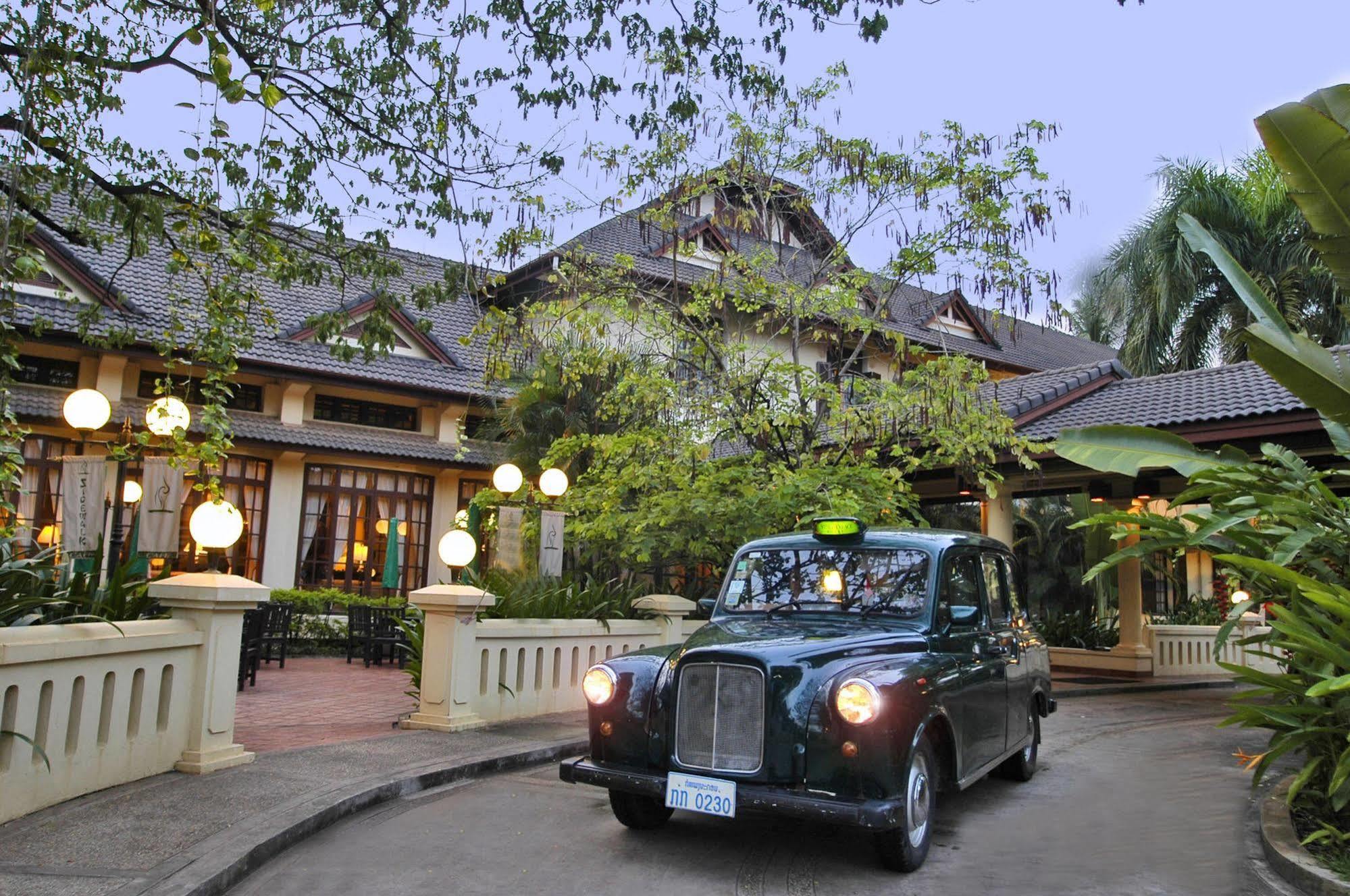 Settha Palace Hotel Vientiane Exterior photo